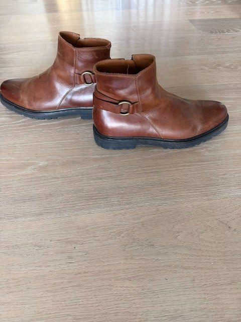 Brunello Cucinelli Herrenschuhe: Brunello Cucinelli Stiefeletten braun – Gebraucht aus Oberwil b. Zug von hallihallo12 2