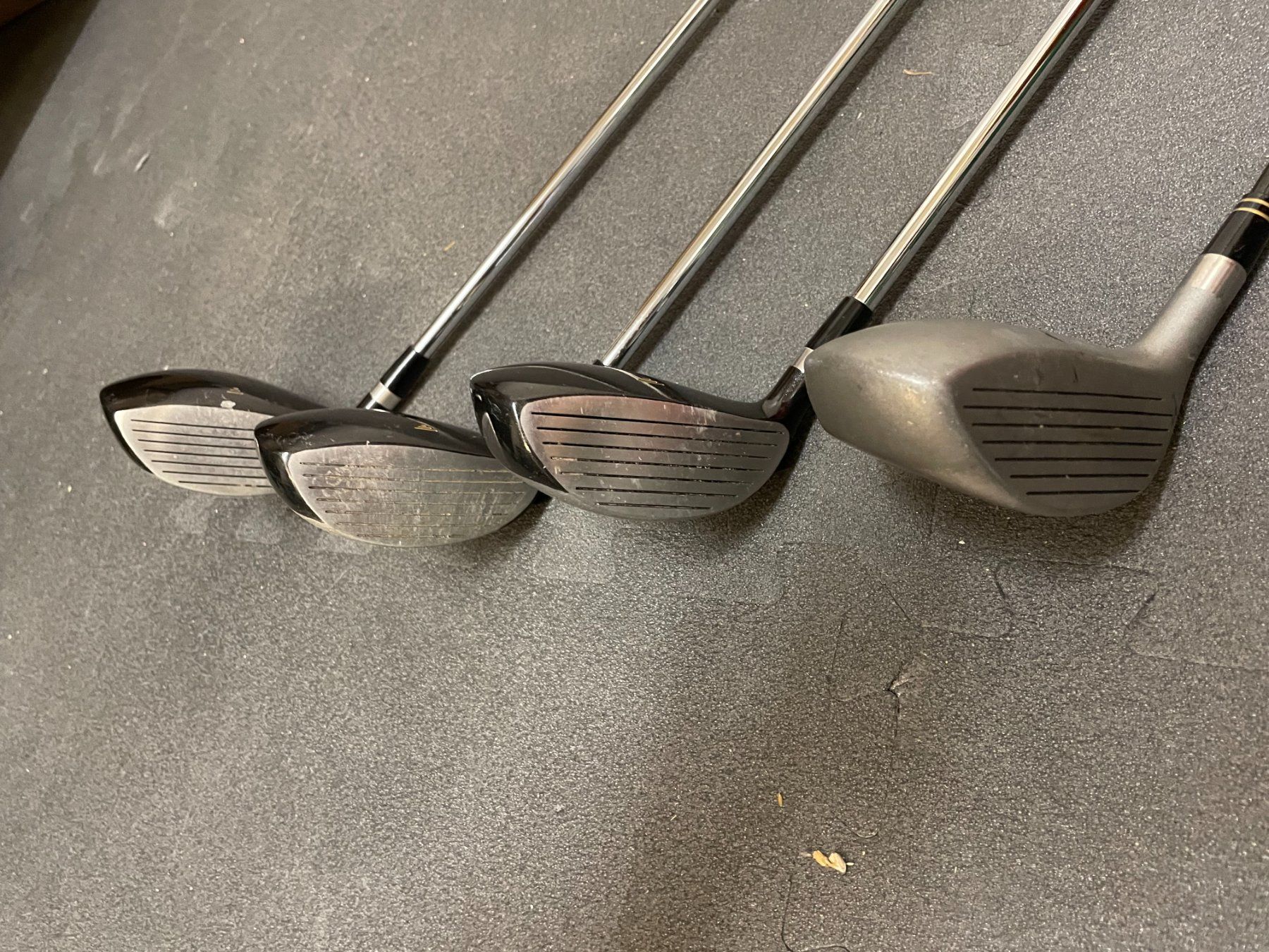 Schläger & Sets: 4 Golfschläger CROWN & TOUR – Gebraucht aus Wabern von carciofo 1