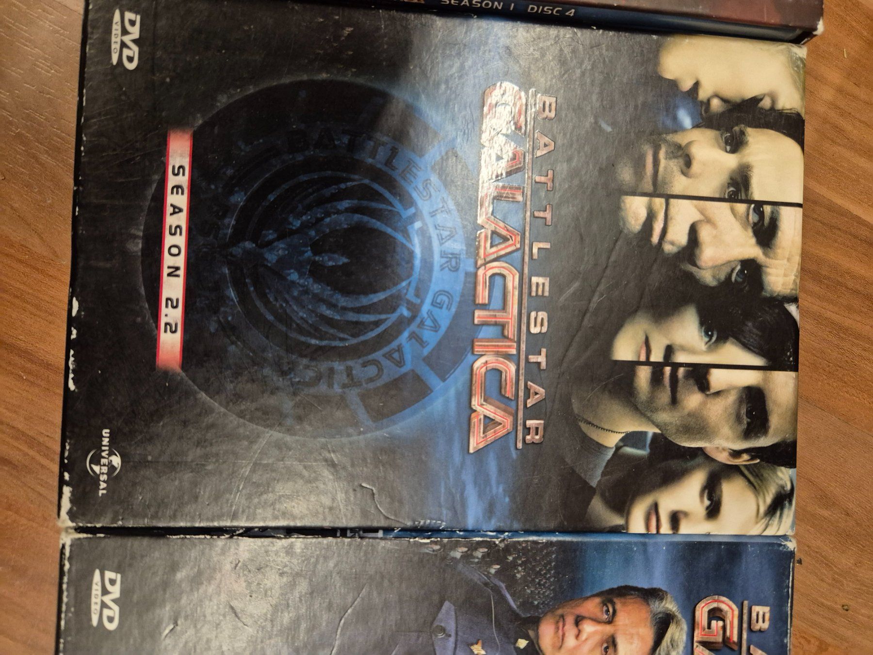 Tutti i DVDs: Battlestar Galactica Set B8 – Usato da Schwarzenburg venduto da Flamingo07 2