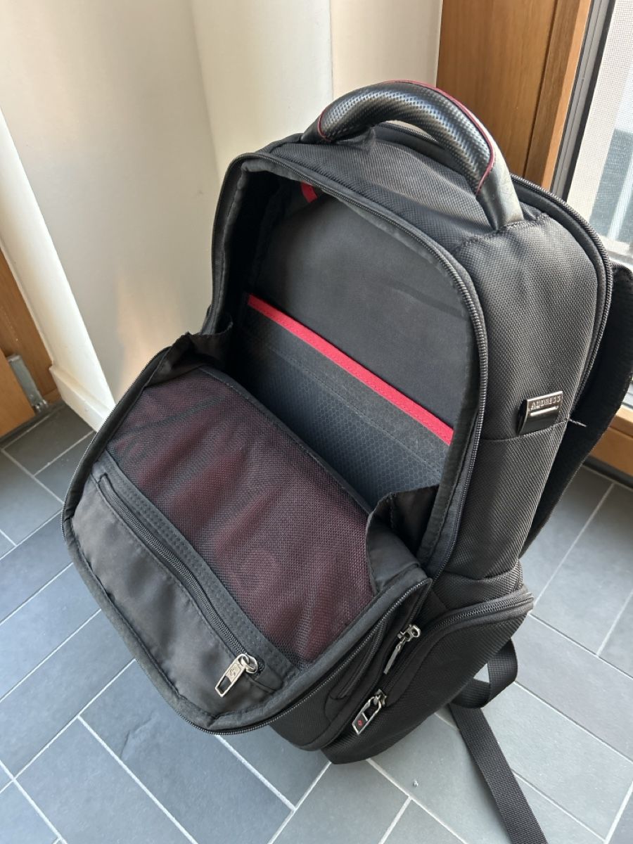 Samsonite Zaini: Samsonite Laptop Rucksack Pro DLX-5 – Usato da Bettingen venduto da rene.de_daniel 2