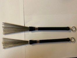 Drum Brushes von "MONTANA Percussion" Jazzbesen (Stahl)