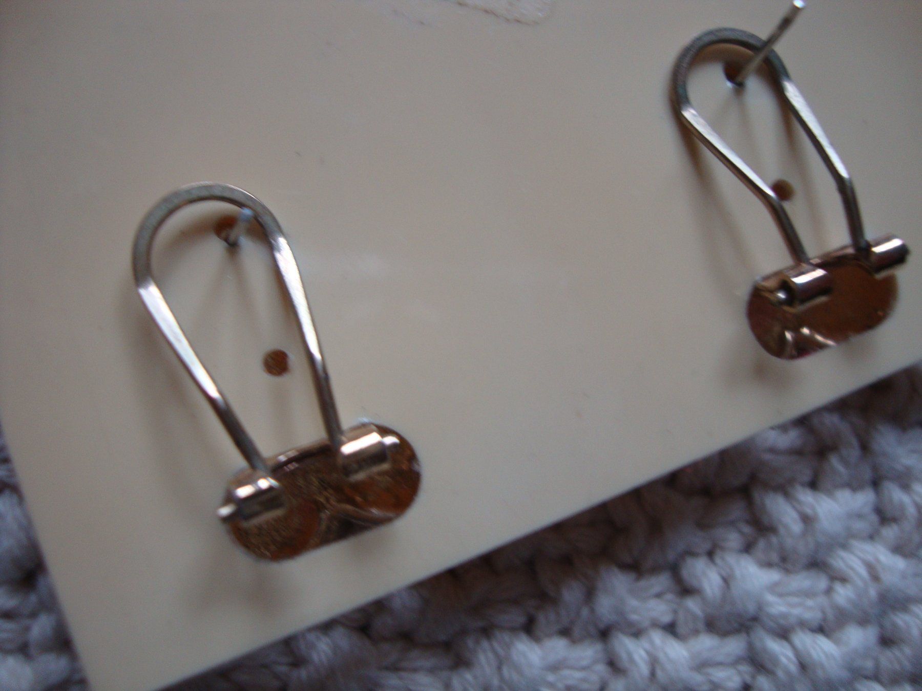 Boucles d'oreille: Ohrstecker rosa Rosen – D'occasion à Laufen par ereli 1