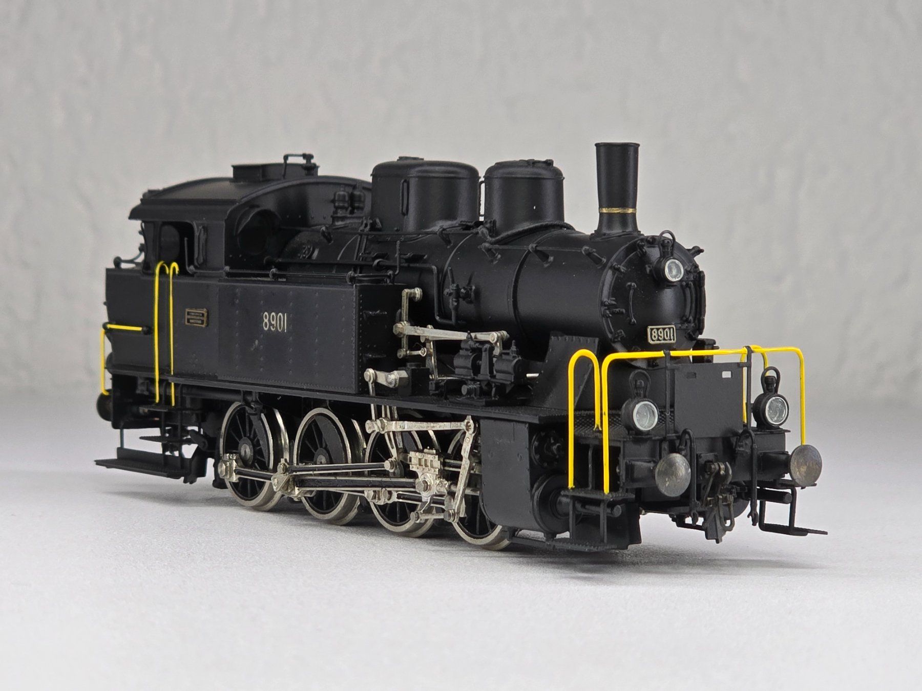 Fulgurex Modelleisenbahnen: Fulgurex 2039, SBB - CFF, E 4/4 8901, Messing, Vitrine – Neu (gemäss Beschreibung) aus Kloten von Nicola2 5