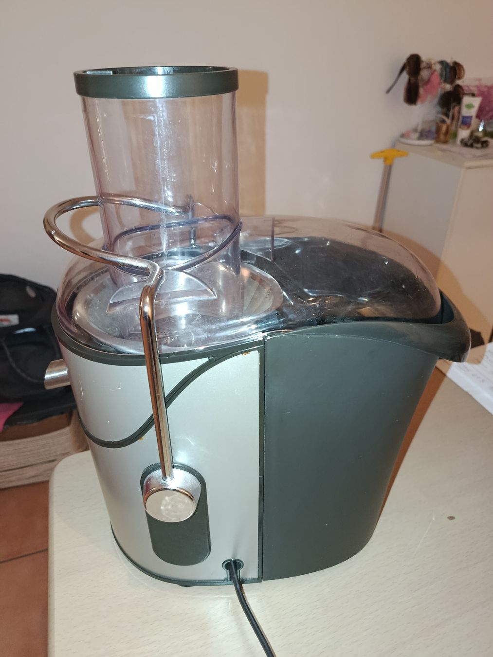 Tefal Küchengeräte: centrifugeuse Tefal – Gebraucht aus Fribourg von cbu_q7ck 1