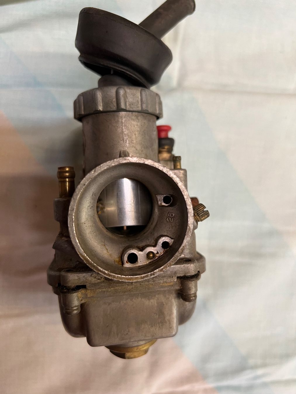 Toutes les pièces détachées moto: Vergaser Mikuni – D'occasion à Fürstenaubruck par uiop123 1