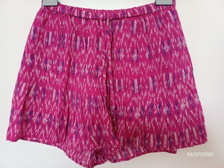Shorts - Marke: MNG - Grösse: M - Einmal benutzt