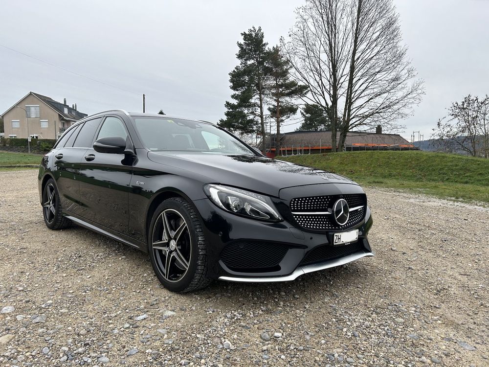 Mercedes-AMG C 43 4MATIC T-­Modell