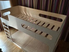 Hochbett "Amber in the Sky" von Perludi