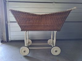Baby- Stubenwagen