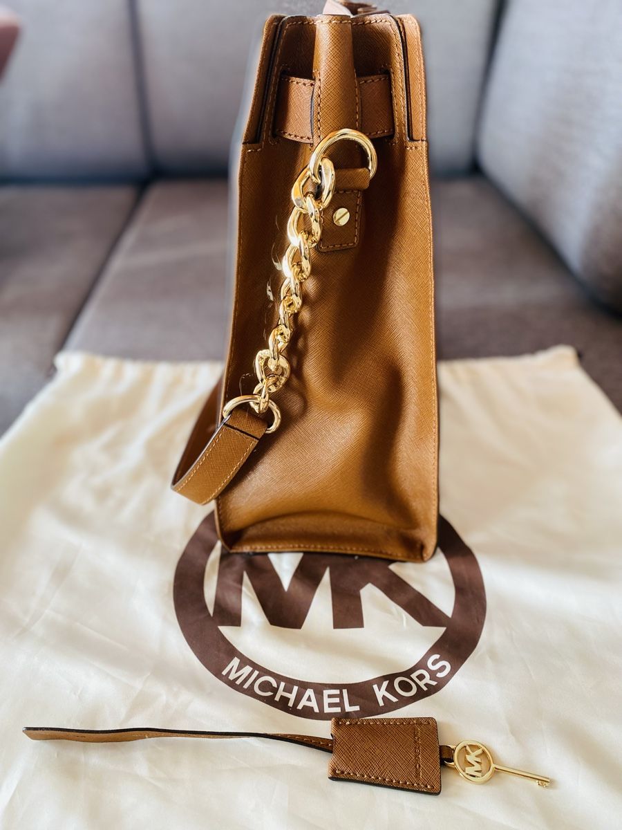Michael Kors Borse: Michael Kors braune Handtasche – Nuovo (secondo la descrizione) da Gossau ZH venduto da Lia_Chris 7