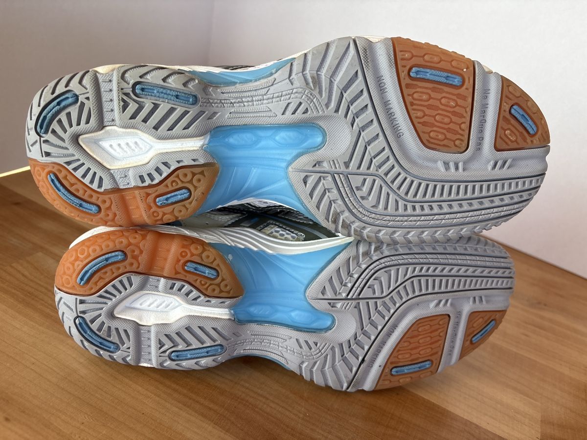 Asics Scarpe da donna: Sneaker von asics / Gr 39 – Nuovo (secondo la descrizione) da Rümlang venduto da euqinom16 3