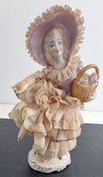 Figur aus Biskuit Porzellan