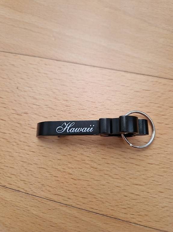 Portachiavi: Schlüsselanhänger mit Flaschenöffner, Keychain – Nuovo e nell'imballaggio originale da Hettlingen venduto da worldexplorer 1