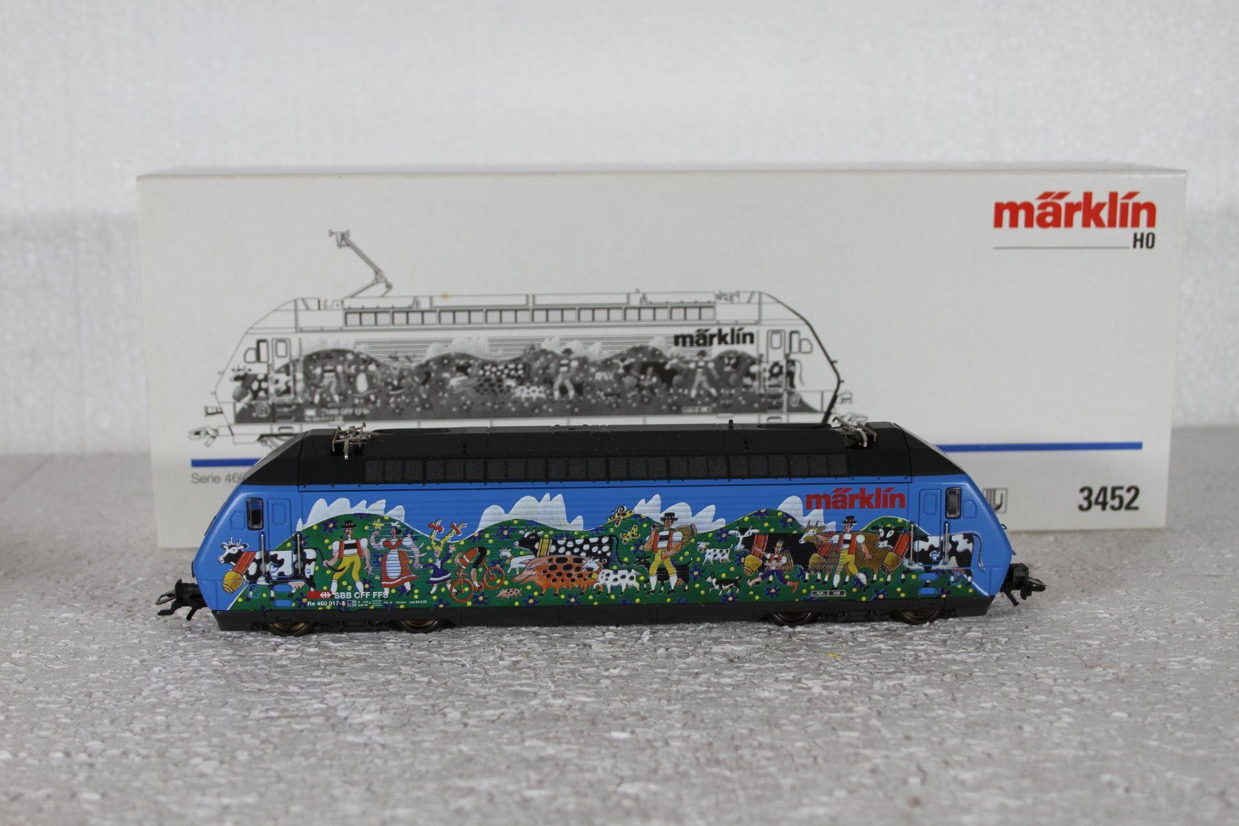 Märklin Modellini di ferrovie: Märklin 3452 SBB Re 460 Alpabtrieb – Usato da Triesen venduto da gleis8 2
