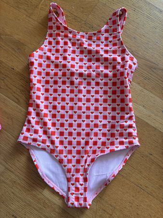 Tolles Badekleid Gr. 116, Neu
