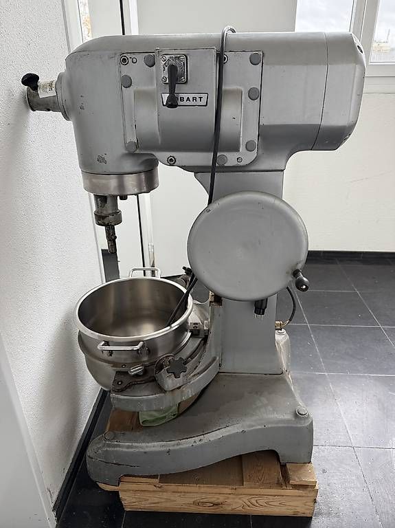 Elettrodomestici da cucina: Hobart PF 601 Planetmaschine "Mixer" – Usato da Rothrist venduto da newform