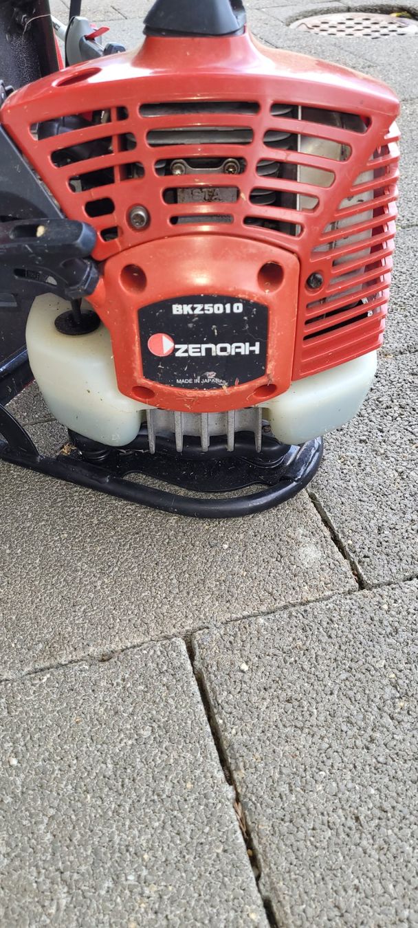 Tutte le macchine: Trimmer Freischneider ZENOAH BKZ 5010 – Usato da Seelisberg venduto da Tailor 2