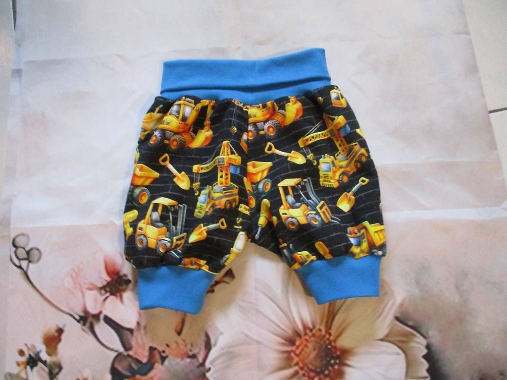 Pantaloni: Kurze Hose – Nuovo (secondo la descrizione) da Wolhusen venduto da rit_g6qf