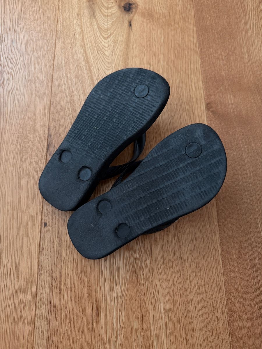Havaianas Scarpe per ragazzi: Havaianas - Marvel Avengers, Gr. 29/30 – Usato da Interlaken venduto da fbnscl 4
