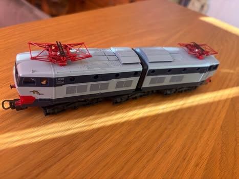 Lima Modellini di ferrovie: Locomotive Lima – Nuovo (secondo la descrizione) da Orbe venduto da car_8grw 1