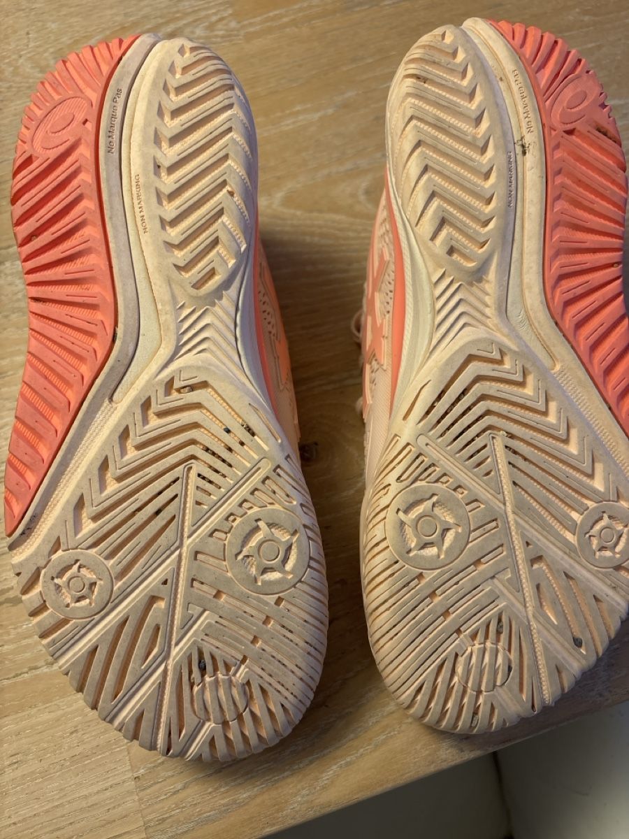 Asics Scarpe da donna: Asics Tennisschuhe 37 – Usato da Ipsach venduto da Wn20133 3