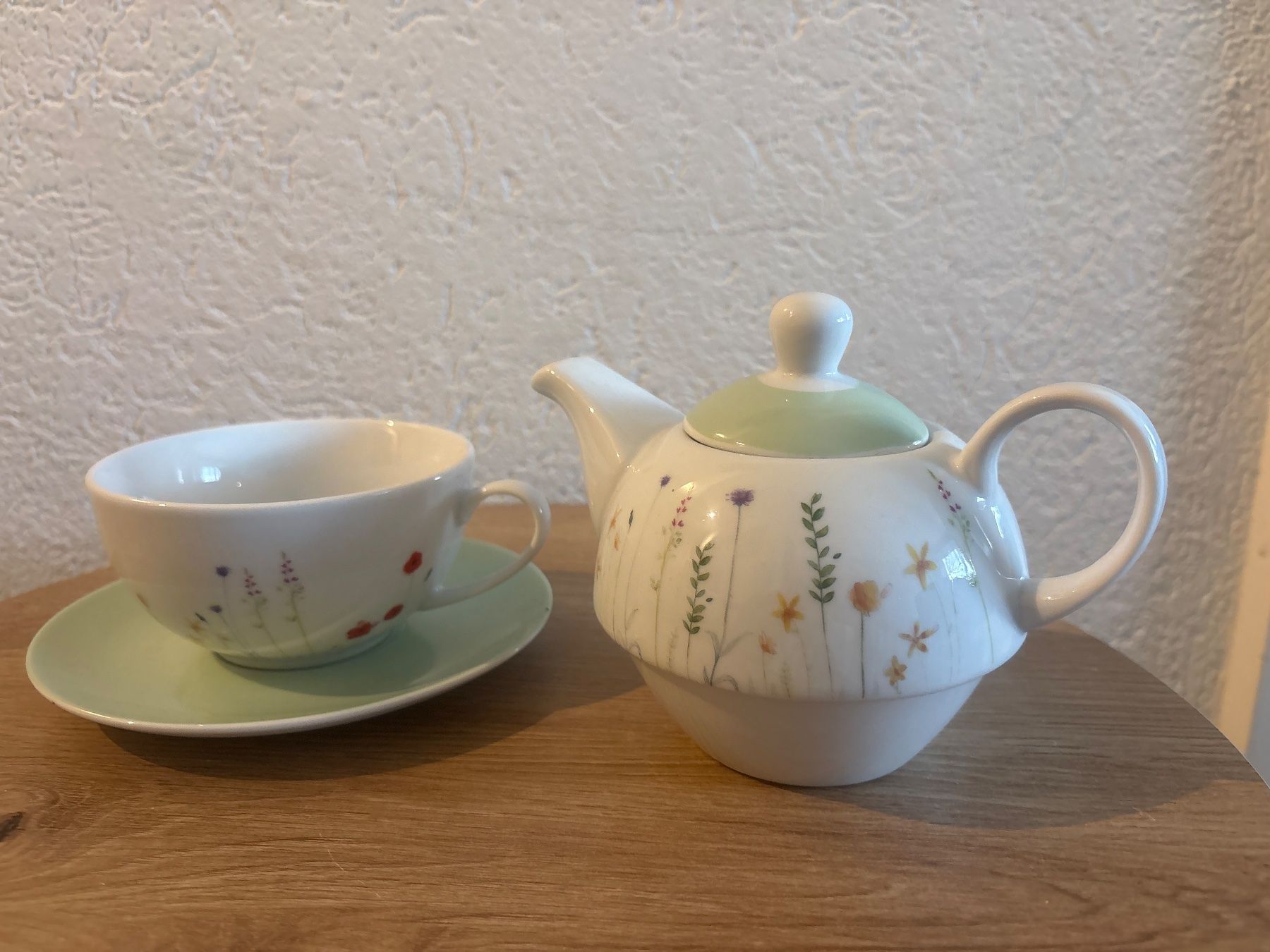 Teekannen: Teekanne mit Tasse – Gebraucht aus Aarwangen von kah_79t5 1