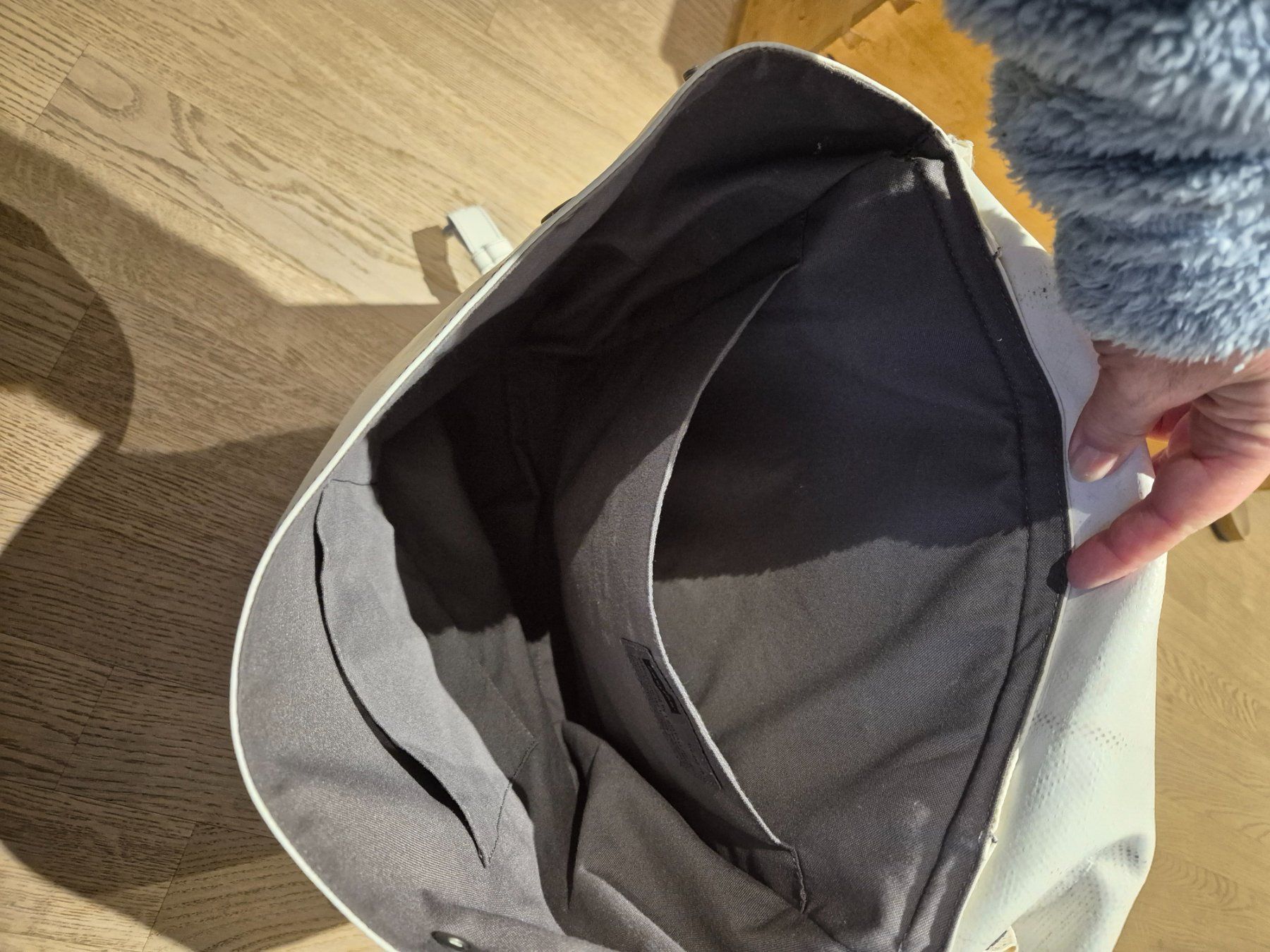 Freitag Rucksäcke: Freitag Rucksack - Creme-Weiss, Modell Coolidge – Gebraucht aus Wettswil von Madsor 6