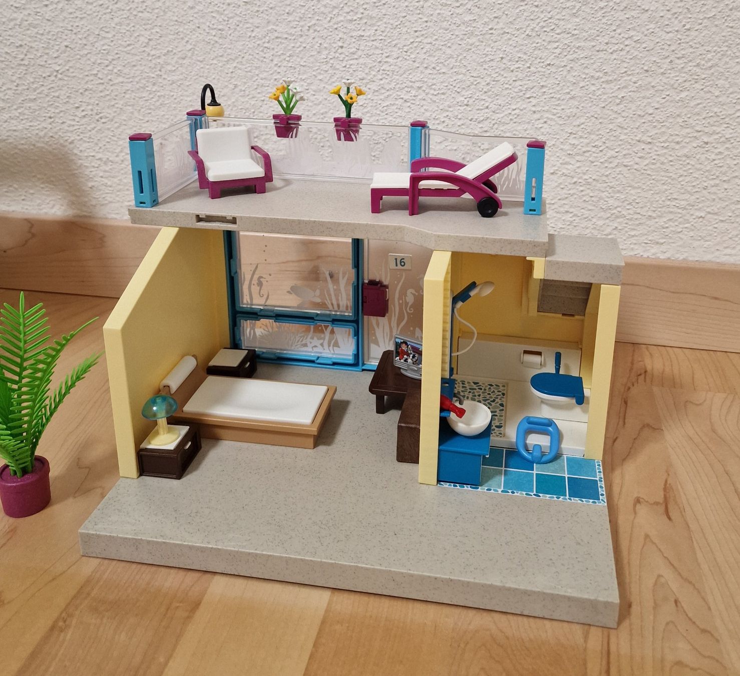 Playmobil Giocattoli: Playmobil Beach Hotel 70434 – Usato da Baar venduto da romesds88 4