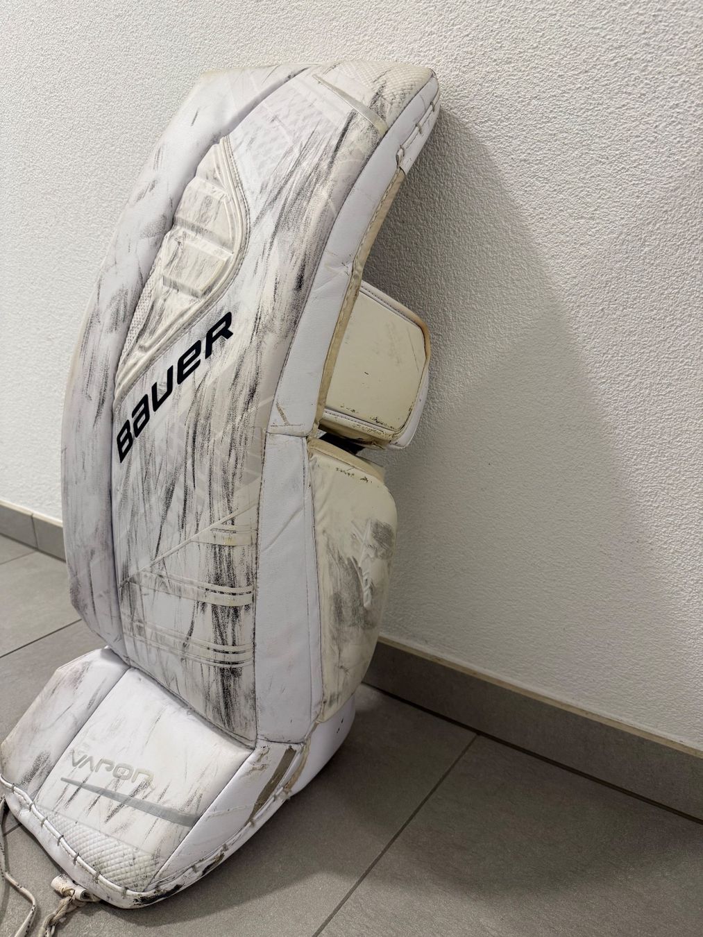 Bauer Protezioni & Imbottiture: Goalie Pads / Gambali da portiere – Usato da Mezzovico venduto da melissa_boverio 2