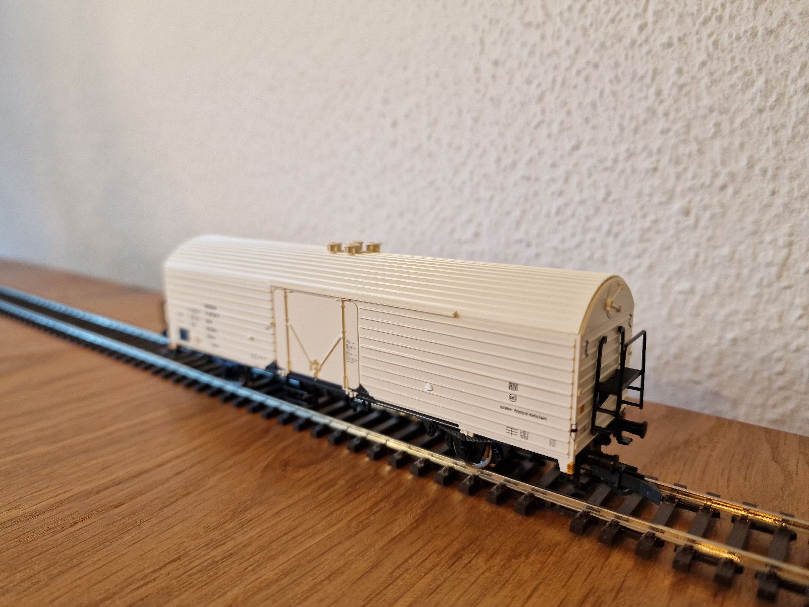 Roco Modellini di ferrovie: DR Interfrogowagen H0 – Nuovo (secondo la descrizione) da Matten b. Interlaken venduto da lor_hr9w 2