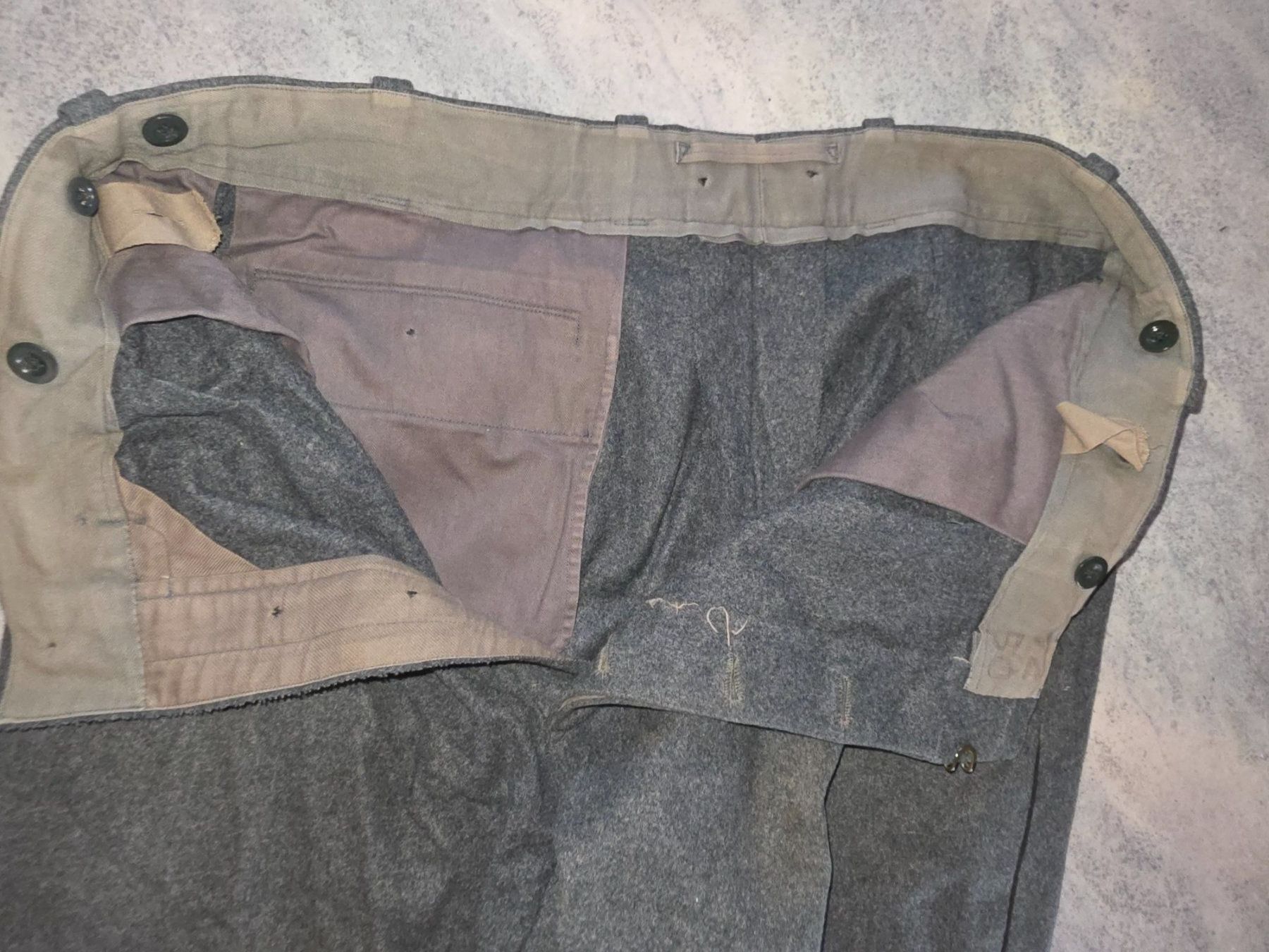 Schweizer Armee Uniformi: CH Armee Wollhose / 72/50 – Usato da Obermumpf venduto da oiskypoisky 4