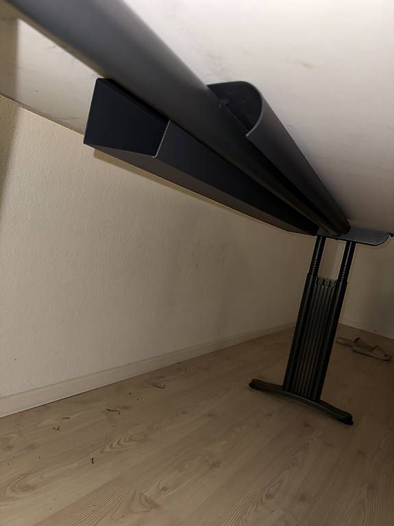 Tavoli: Hochwertiger Tisch - gratis – Usato da Zürich venduto da anton_zh01 2