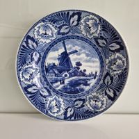 Antiker Sammlerteller aus Keramik, Delfter Art, Hollandia