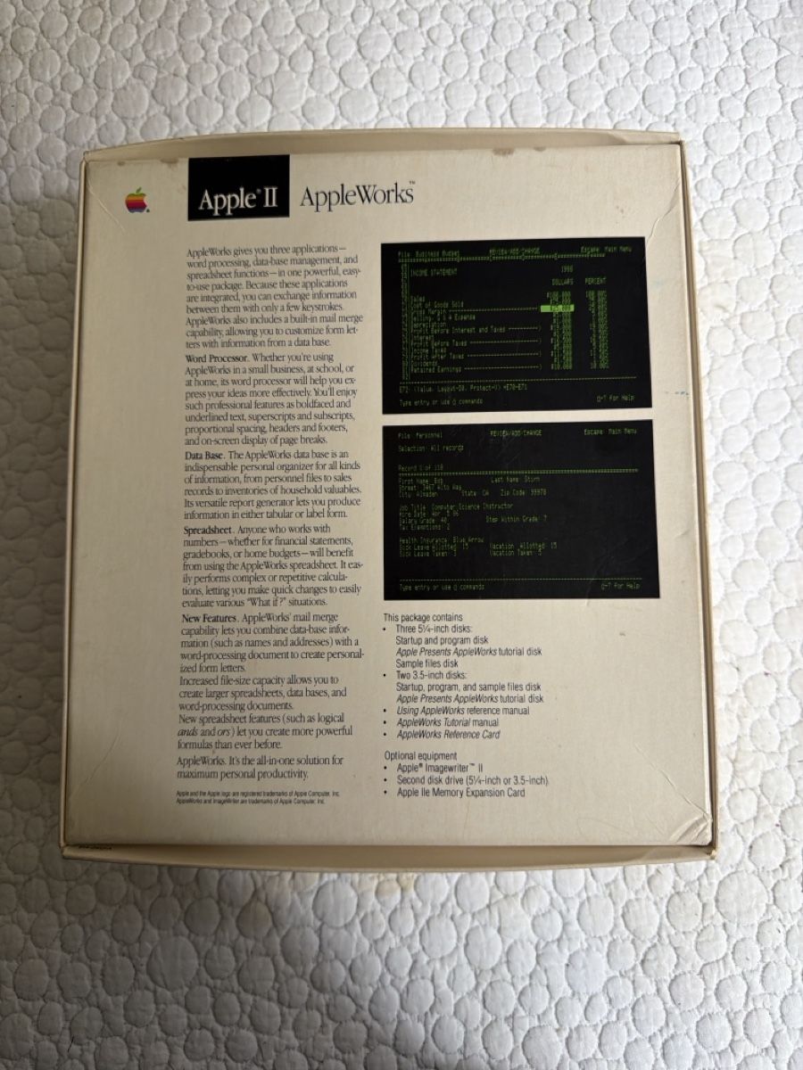 Apple Applications: Apple II AppleWorks Software – D'occasion à Zürich par beat005 2