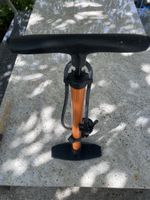 Fahrradpumpe mit Manometer 