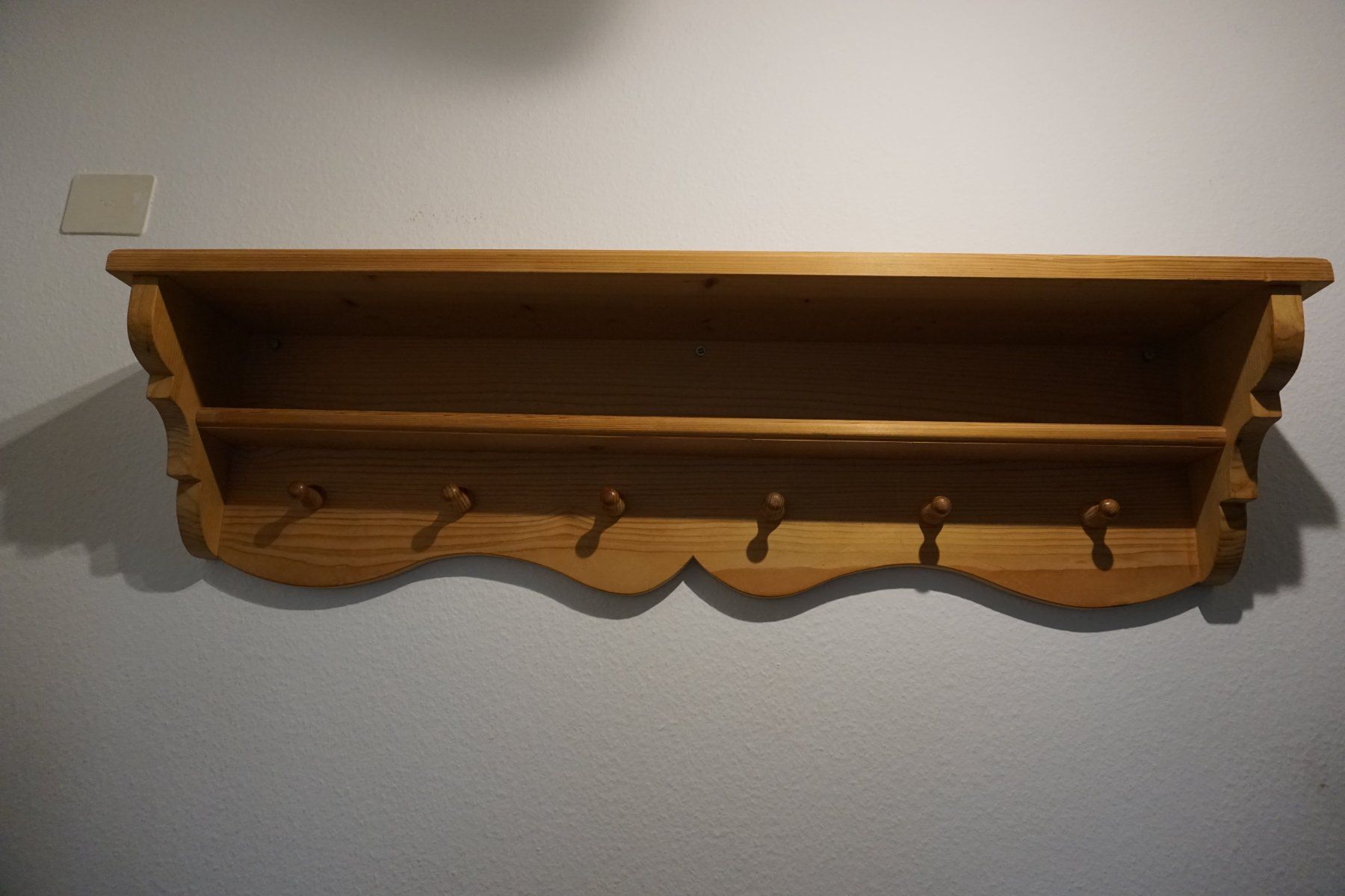 Garderobe: Garderobe Eiche Massivholz – Gebraucht aus Dättwil AG von PorscheFans