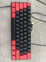 Clavier gaming RGB compact – 61 touches (modèle V800)