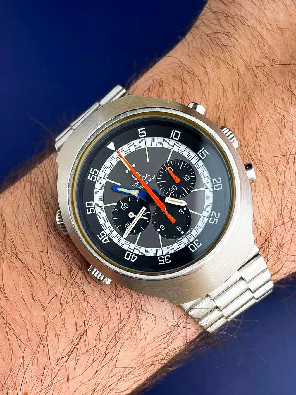 Omega Uhren: Omega Flightmaster GMT Chronograph ref. 145.036 from 1972 – Gebraucht aus St. Gallen von Andrej99 9