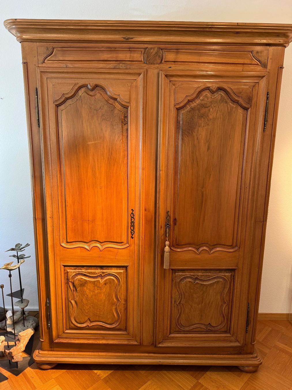 Armadi: Neuenburger Barockschrank – Usato da Bern venduto da HayozHayoz