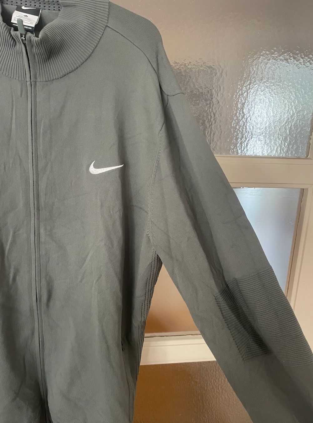 Nike Jacken: Nike RF Jacke – Neu (gemäss Beschreibung) aus Zürich von rob_z62d 1