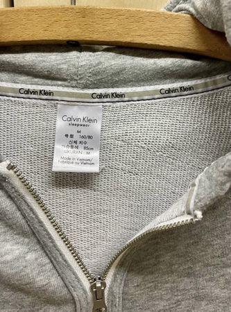 Zip Jacke Calvin Klein Grau Gr.  M guter Zustand