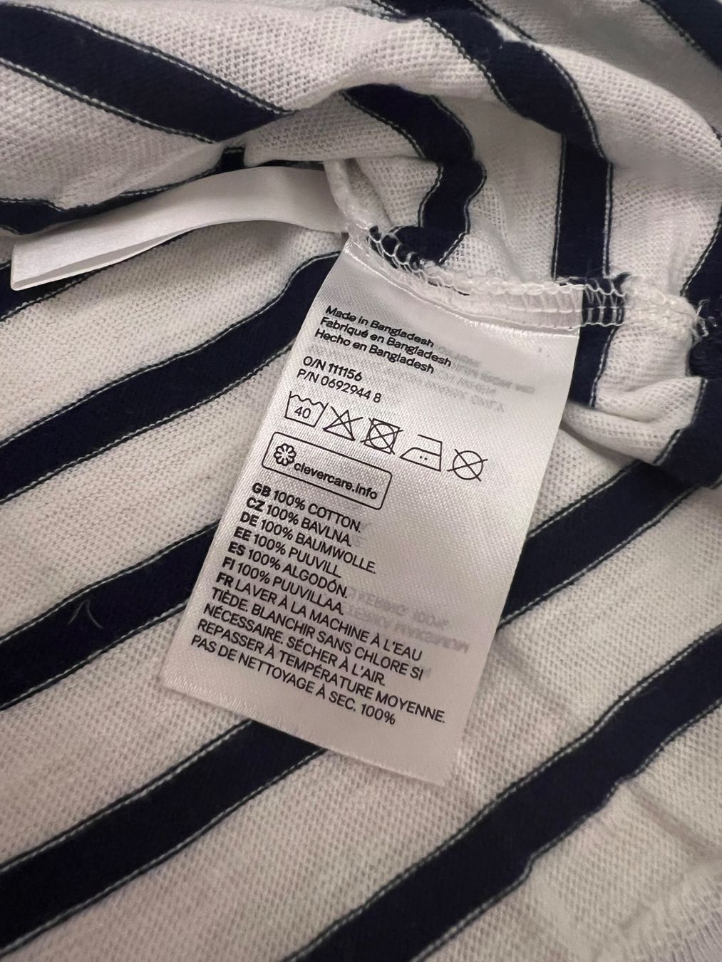 H&M Maglioni & Felpe: H&M SWEATSHIRT GESTREIFT GR 122/128 – Usato da Basel venduto da theo-g77 4
