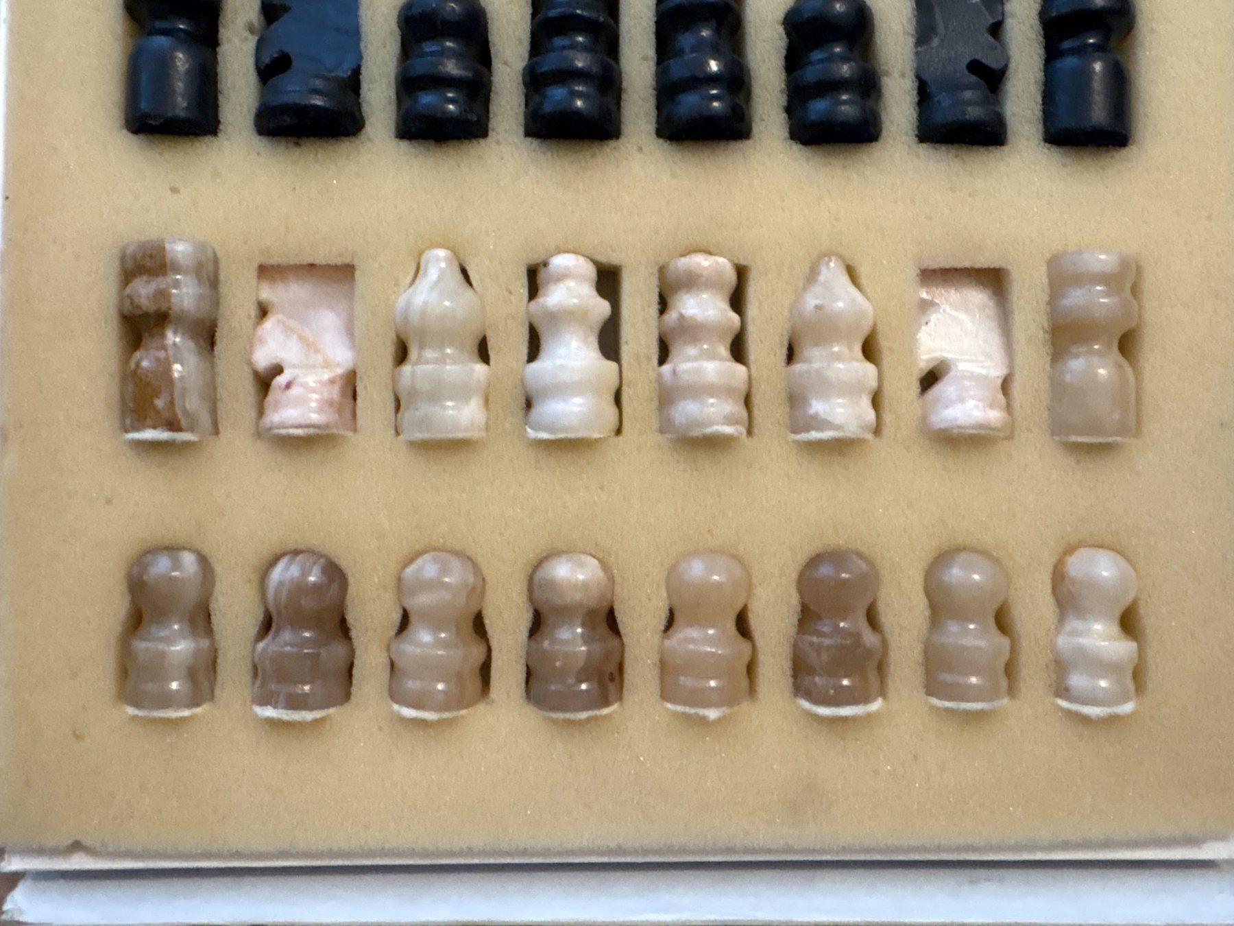 Giochi: Schachfigurenset aus Stein – Usato da Elgg venduto da Jo_Naj 3