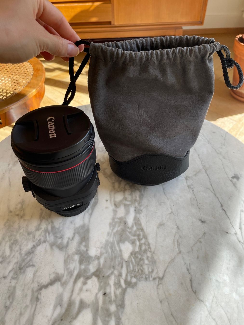 Canon Obiettivi: Canon TS-E 24mm – Usato da Zürich venduto da baluta.magdalena 4