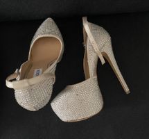Steve Madden. High Heels.! 🌸Neu.! 🌸
