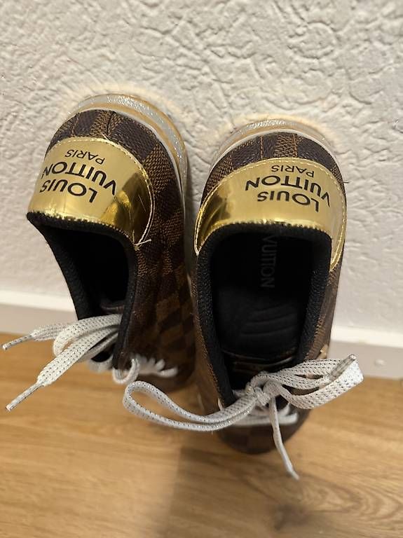 Louis Vuitton Chaussures femmes: Damen Schuhe – D'occasion à Rothenburg par Hari.A 3