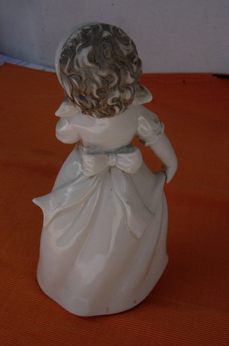 Statuette: PORZELLAN Figur - Mädchen – Usato da Basel venduto da Grbina64 9