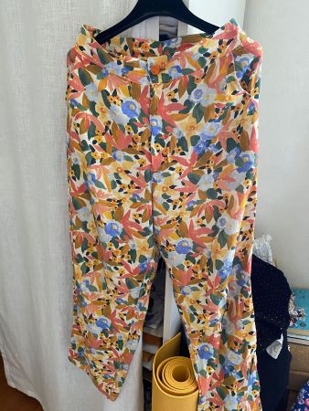 Sommer Hose 4Taschen Viskose Gr. 36 Bunt Blumen