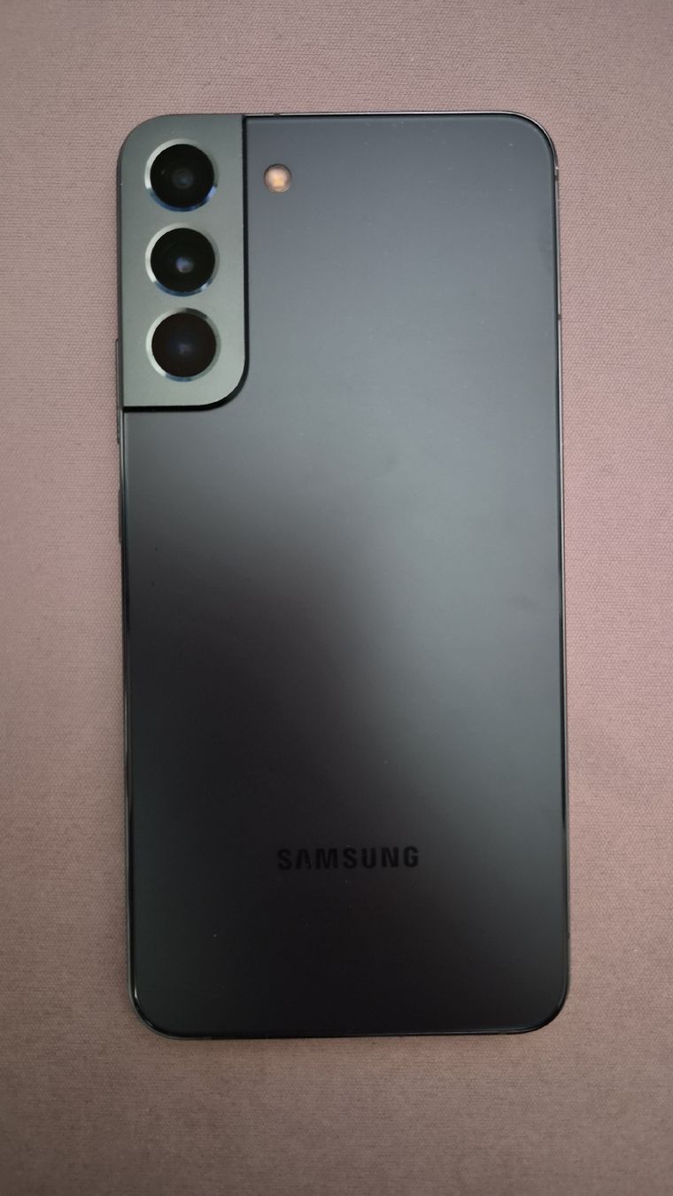 Samsung Telefoni cellulari / Smartphones: Smartphone Samsung Galaxy S22+, vert – Usato da Chavannes-Renens venduto da b10taj