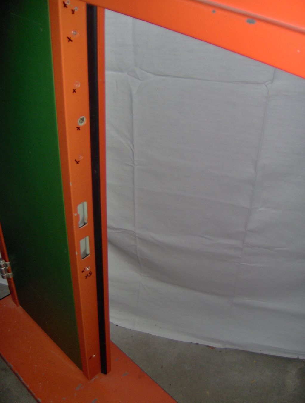 Porte: Kniestock-Doppeltüre – Usato da Bottmingen venduto da ber_l9sd 1